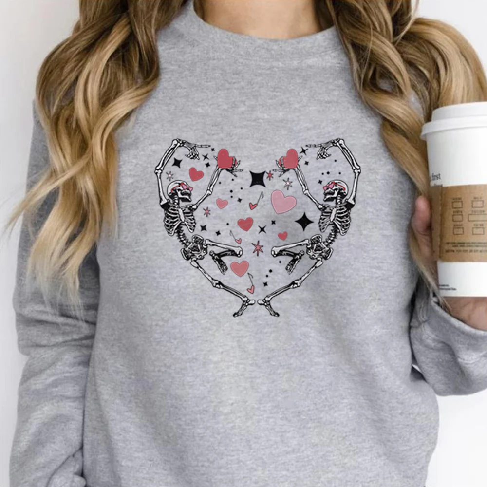 Valentine's Day Sweatshirt Retro Valentines Hoodie Aesthetic Dancing Skeleton Shirts Trendy Couple Sweater Gift for Lover