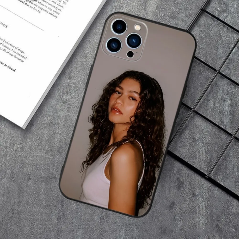 Z-Zendaya Phone Case For Apple iPhone 15,14,13,12,11,XS,XR,X,8,7,Pro,Max,Plus,mini Silicone Black Cover