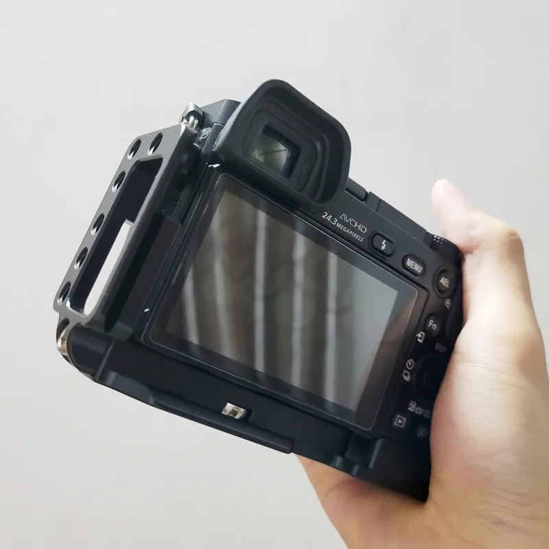 For Sony A6000 Porous Quick Release Plate Hot Shoe L Bracket Hand Grip
