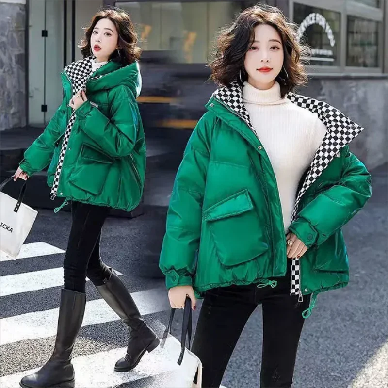 Chaqueta de plumón de algodón brillante para mujer, abrigo grueso y cálido con capucha, Parka de manga larga, abrigo coreano de gran tamaño, verde y azul