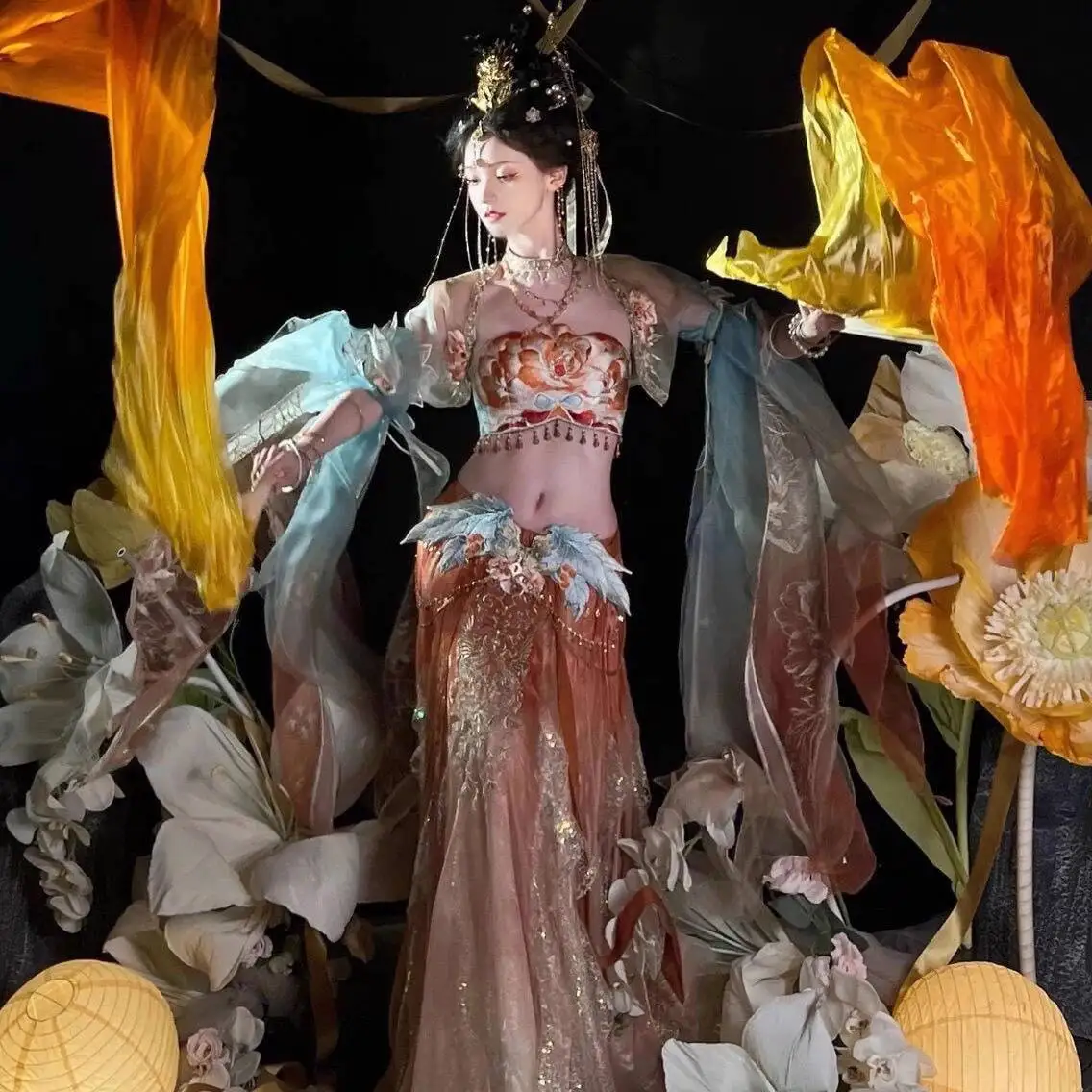 

Новый дизайн Hanfu для женщин оранжевый экзотический стиль тяжелая промышленность вышивка топ-юбка юбка с большими рукавами в этническом стиле Хэллоуин косплей