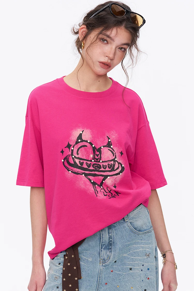ELFSACK Women's Sweet Short Sleeve Graphic Tee with Cute Print, T-Shirt with Multiple Color Options, Loose Casual Autumn Top