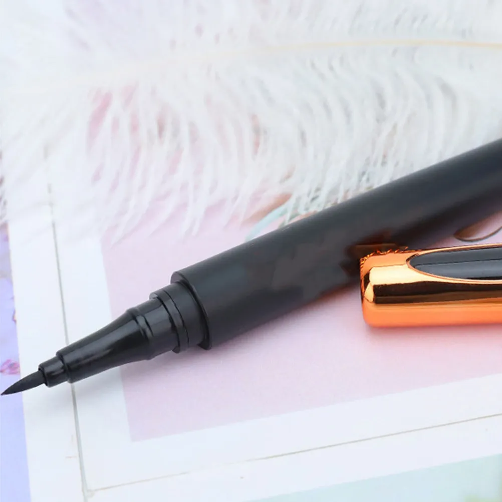 2Pcs 아이라이너 펜 날카로운 라인을 위한 방수 액체 파인 팁 여성용 간편한 적용 메이크업 용품