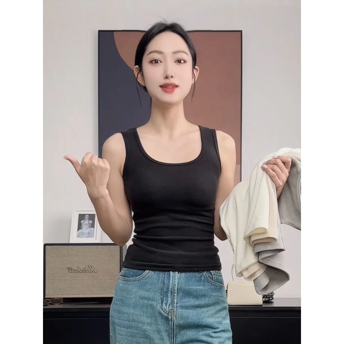 

Новый вязаный жилет Mulan 2024 осень-зима с широкими бретелями, вставками для груди и боковой защитой, облегающий, для повседневной носки