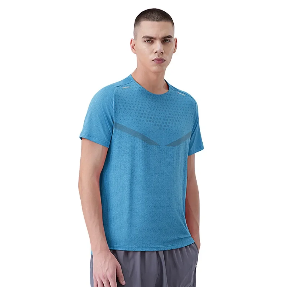 

Mens Quick-Dry Running T-Shirt Lightweight Summer Athletic Top for Basketball Training