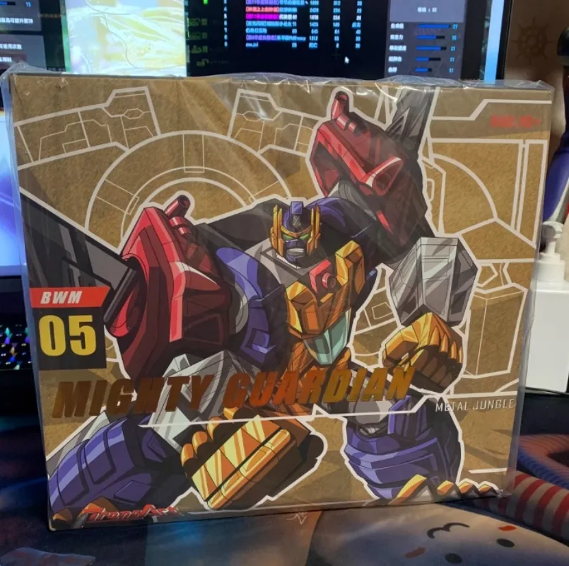 

Совершенно новое пятно, 24-часовая доставка, BWM-05, большой четырех изменений, основной цвет BW, супермощный капитан, орангутанг, трансформационные игрушки