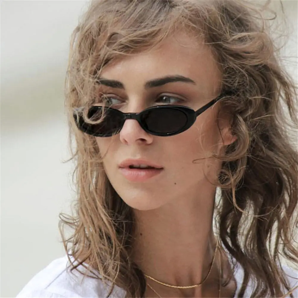 Trending Eyewear Streetwear Gothic Glasses Women's Sunglasses Retro Oval Sunglasses Small Frame Shades