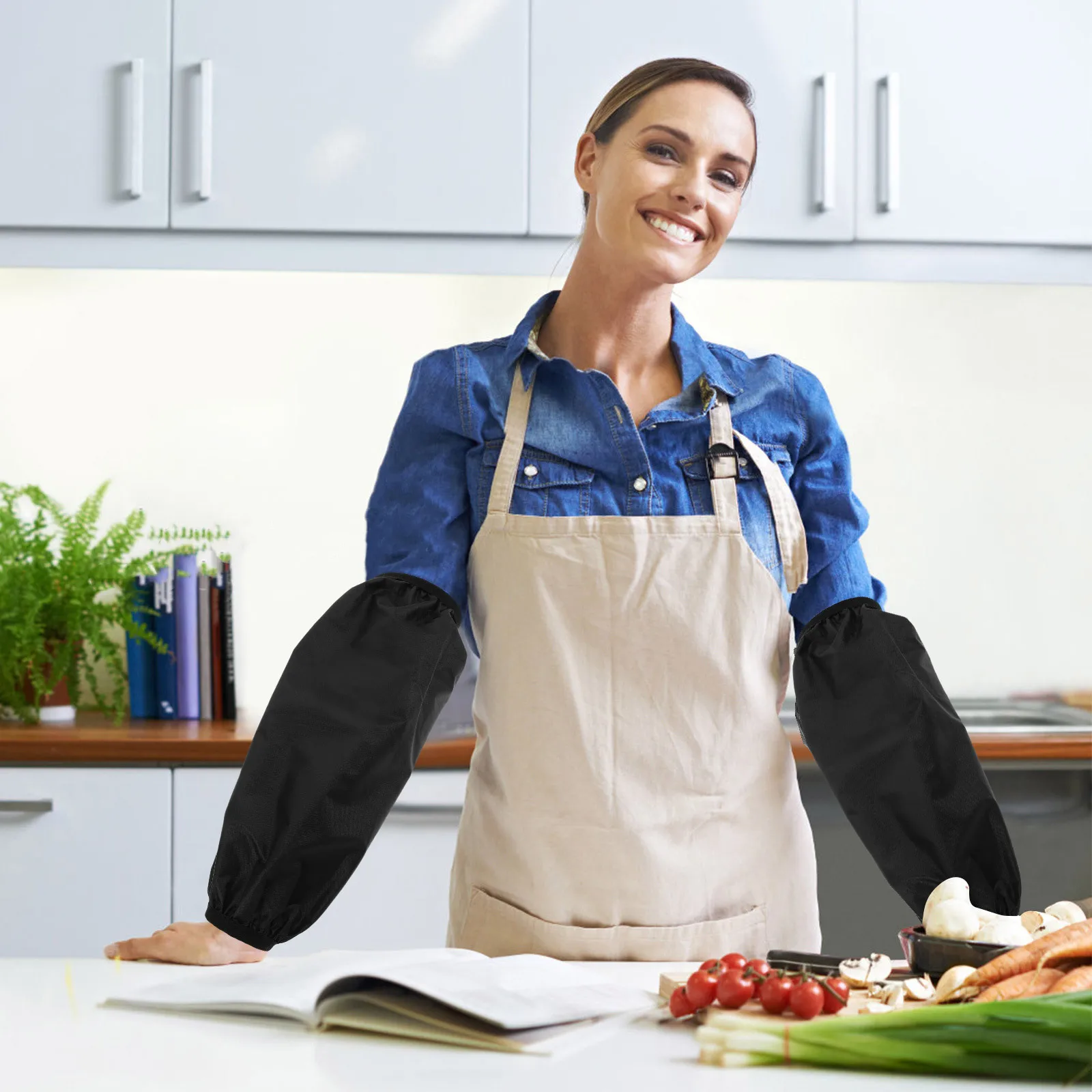 

2pcs Waterproof Arm Sleeves Black Oilproof Long Protective Oversleeves For Kitchen Laboratory Gardening Painting Work Men Women