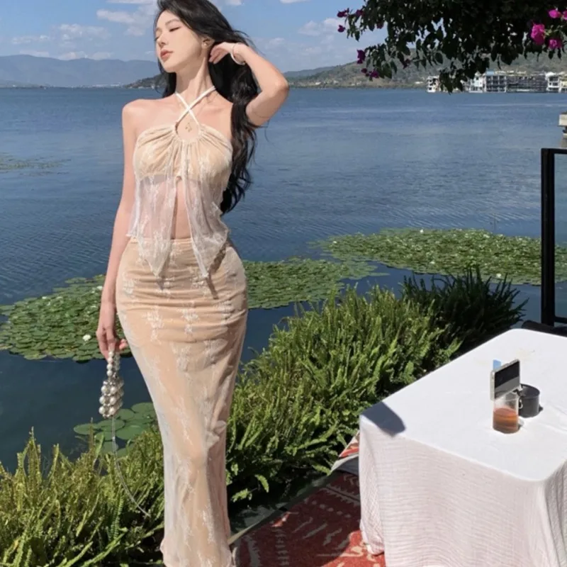 

Women Swimwear Three-piece Set Pure Color Bikini Thai Style Sweet Long Skirt Beach Hot Spring Swimwear Pure and Seductive Style