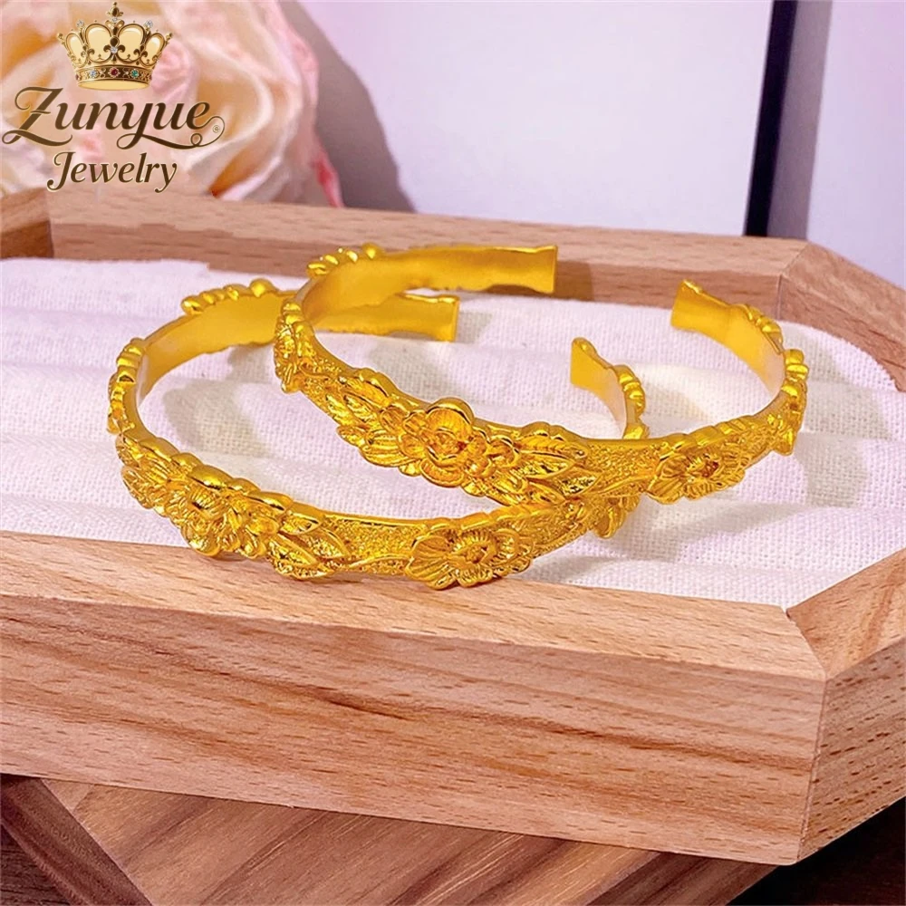 

Sand Gold Three-Dimensional Peony Flower Bracelet Luxury Quality Jewelry Handicraft Fashion Jewelry Exquisite Elegant Charms