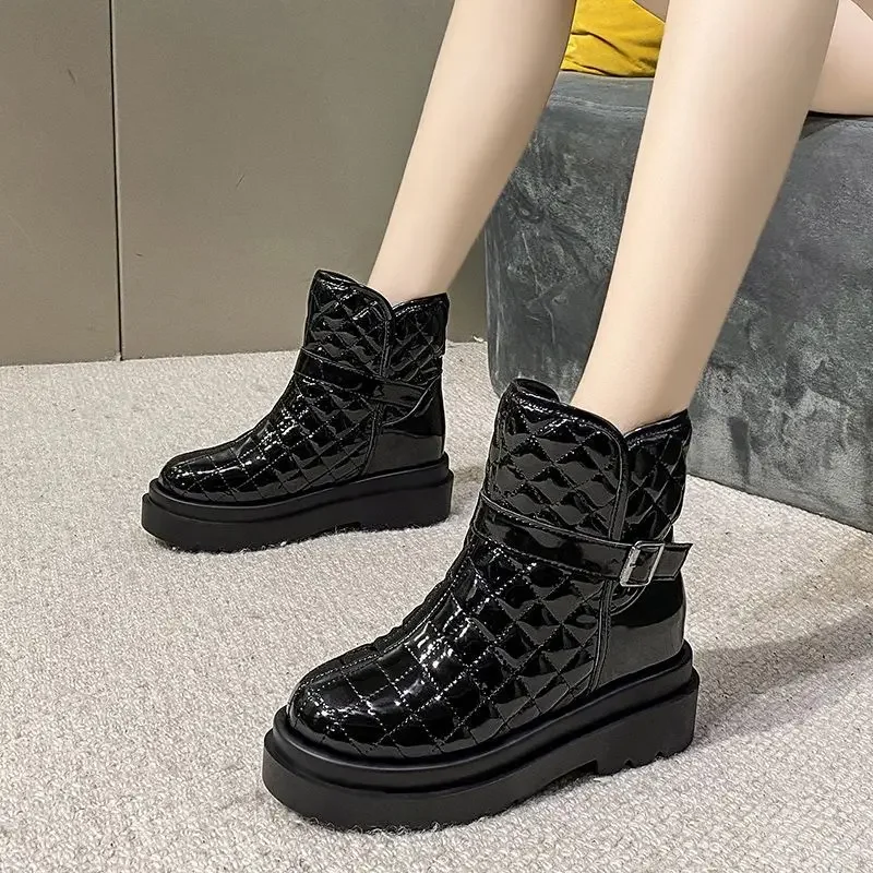 Winter Fleece-lined and Extra Thick Woman Shoes Ankle Chunky Footwear Trend 2025 High Quality Plush Warm Snow Boots for Women