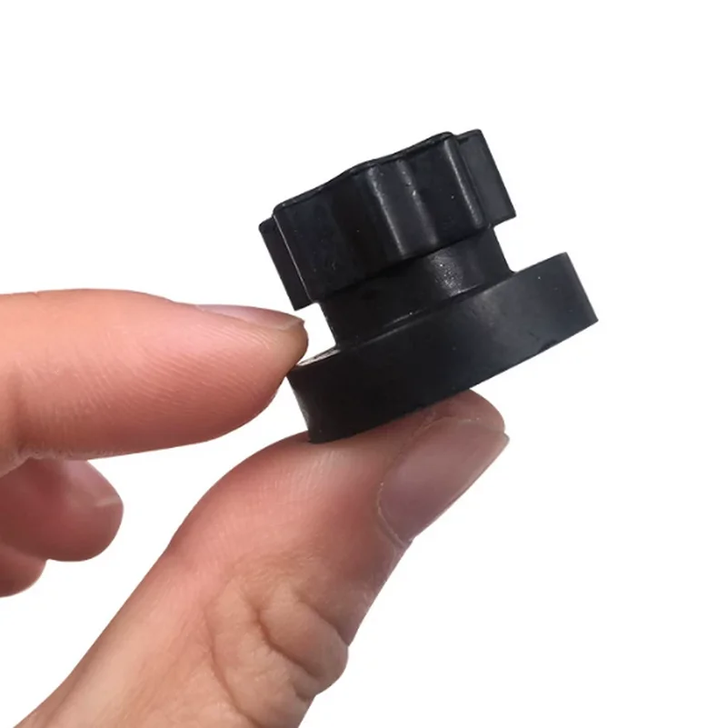 for Suzuki Alto Air filter gasket, air filter housing fixing rubber pad, cushion rubber pad fixing buckle