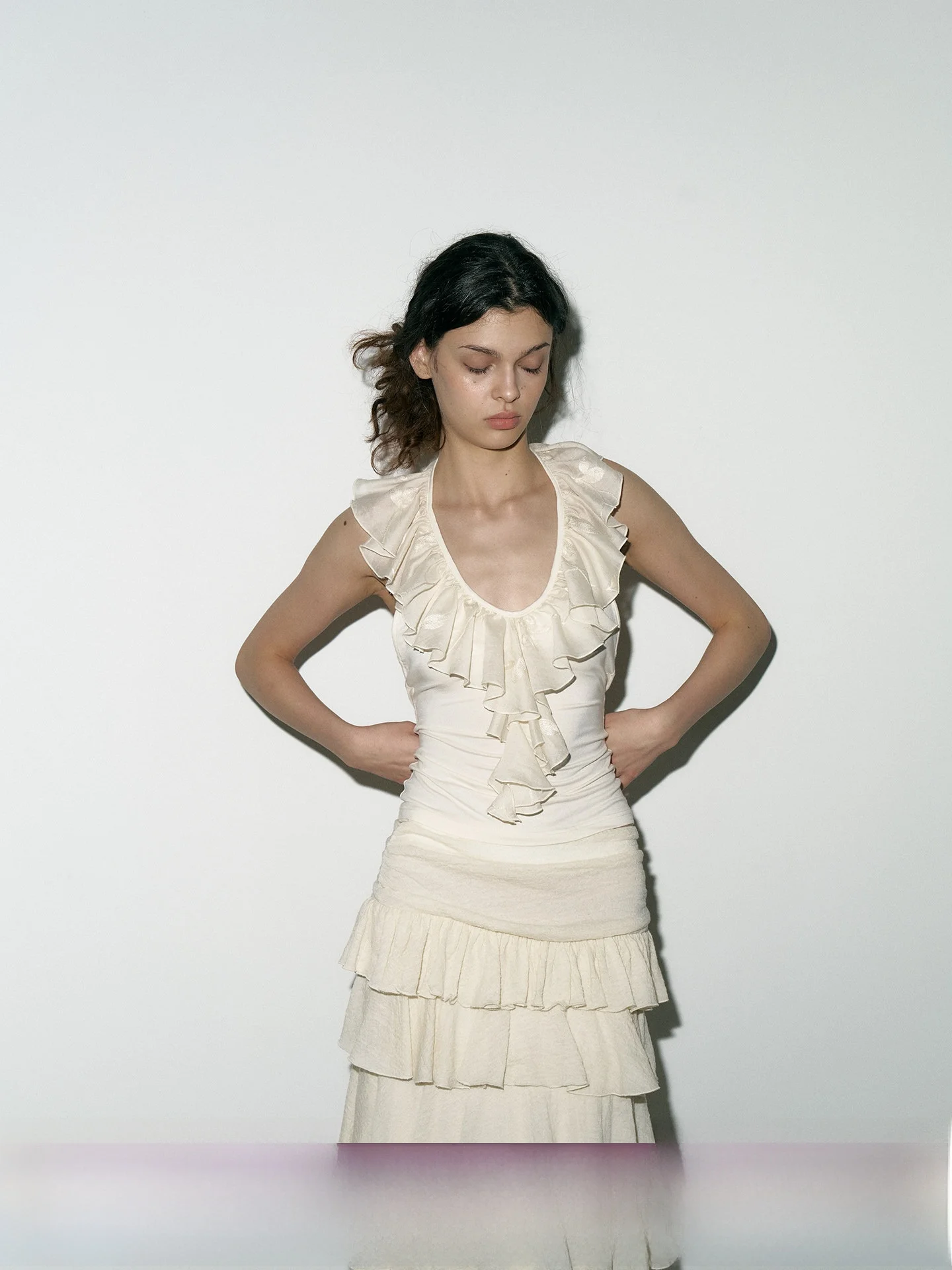 

Сексуальный топ-жилет Plum Plum adow Midsummer с открытыми плечами, уникальный и особенный женский топ на бретельках