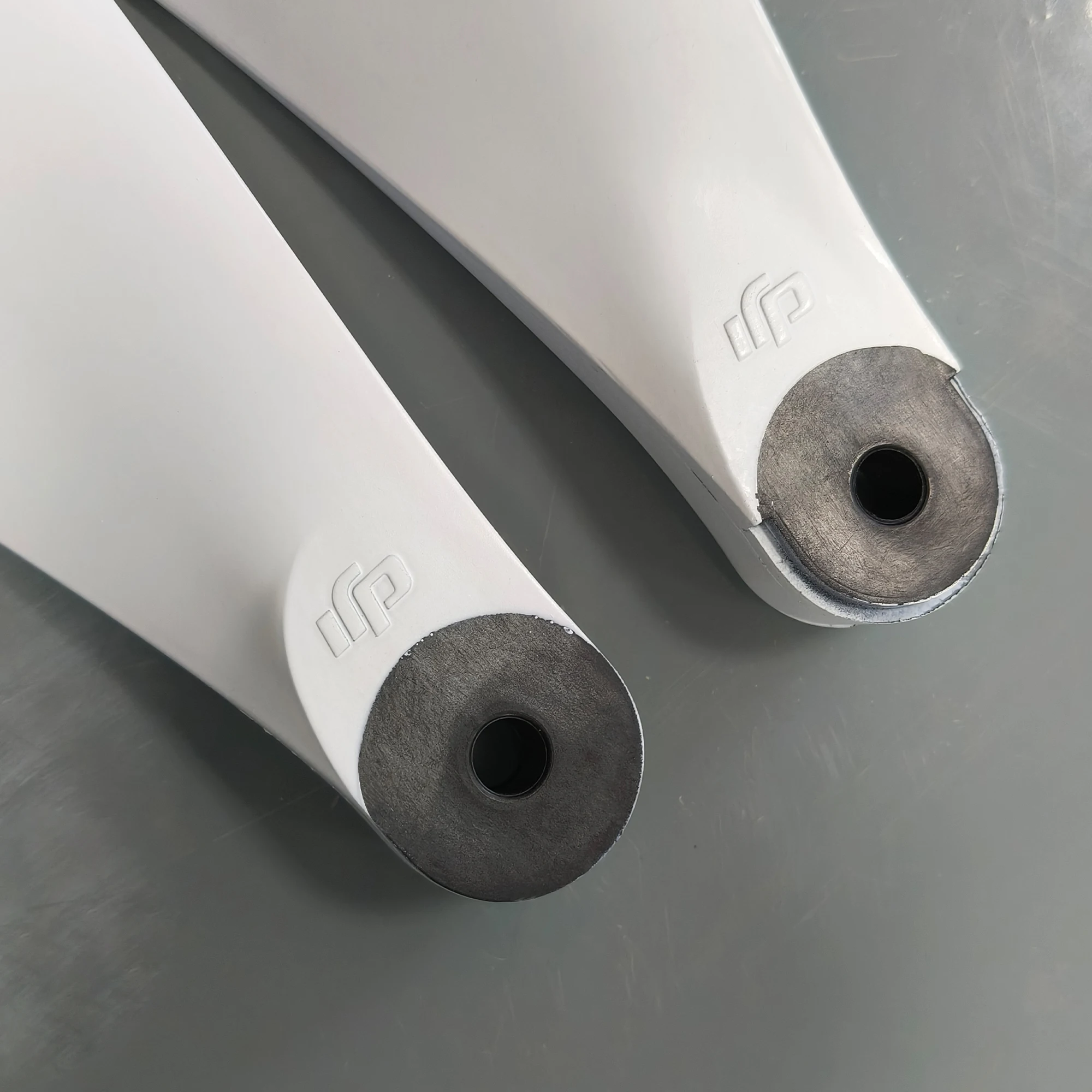 

Original For DJI Agras T40/T20P Propellers 5413 Upper & 5415 Lower CW CCW Carbon Fiber Durable Agricultural Drone Accessories 10