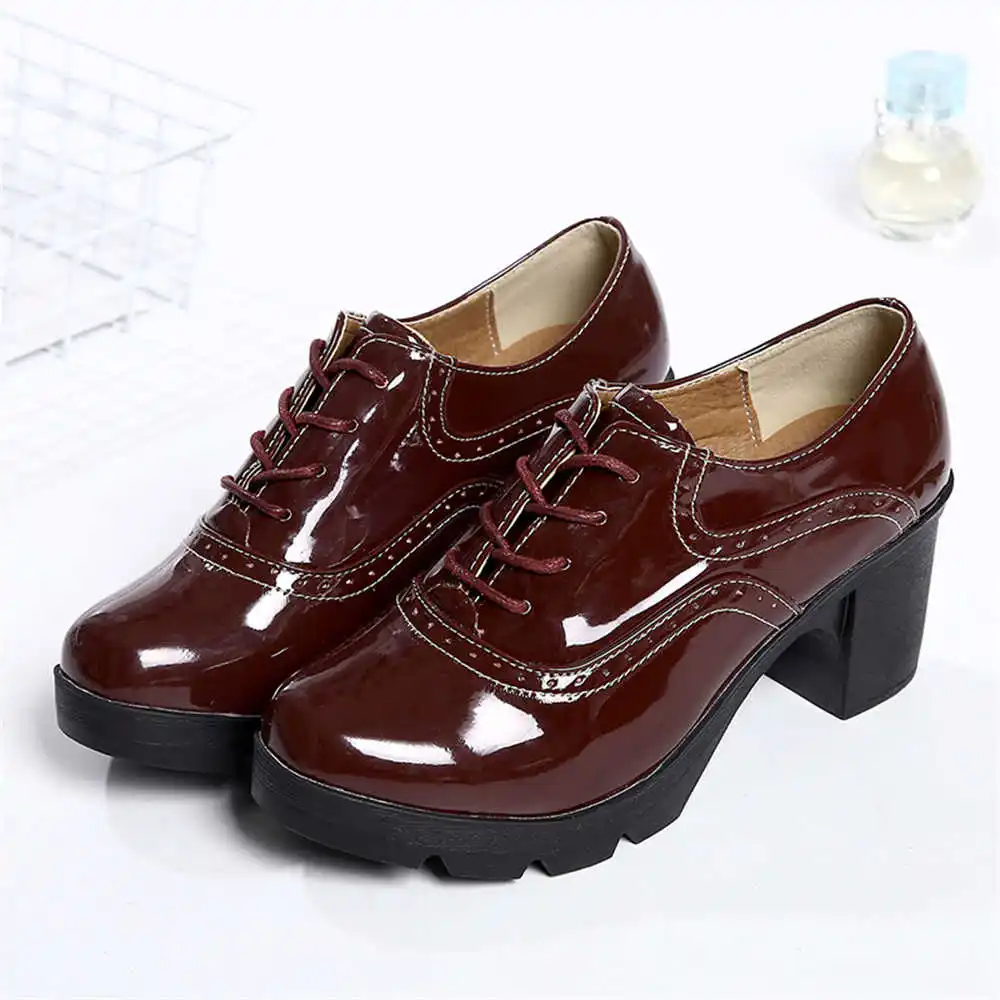 مقاس 38 أحذية صيفية للحفلات بدون كعب أحذية بيج كاجوال للنساء أحذية رياضية للنساء إصدارات أحذية رياضية