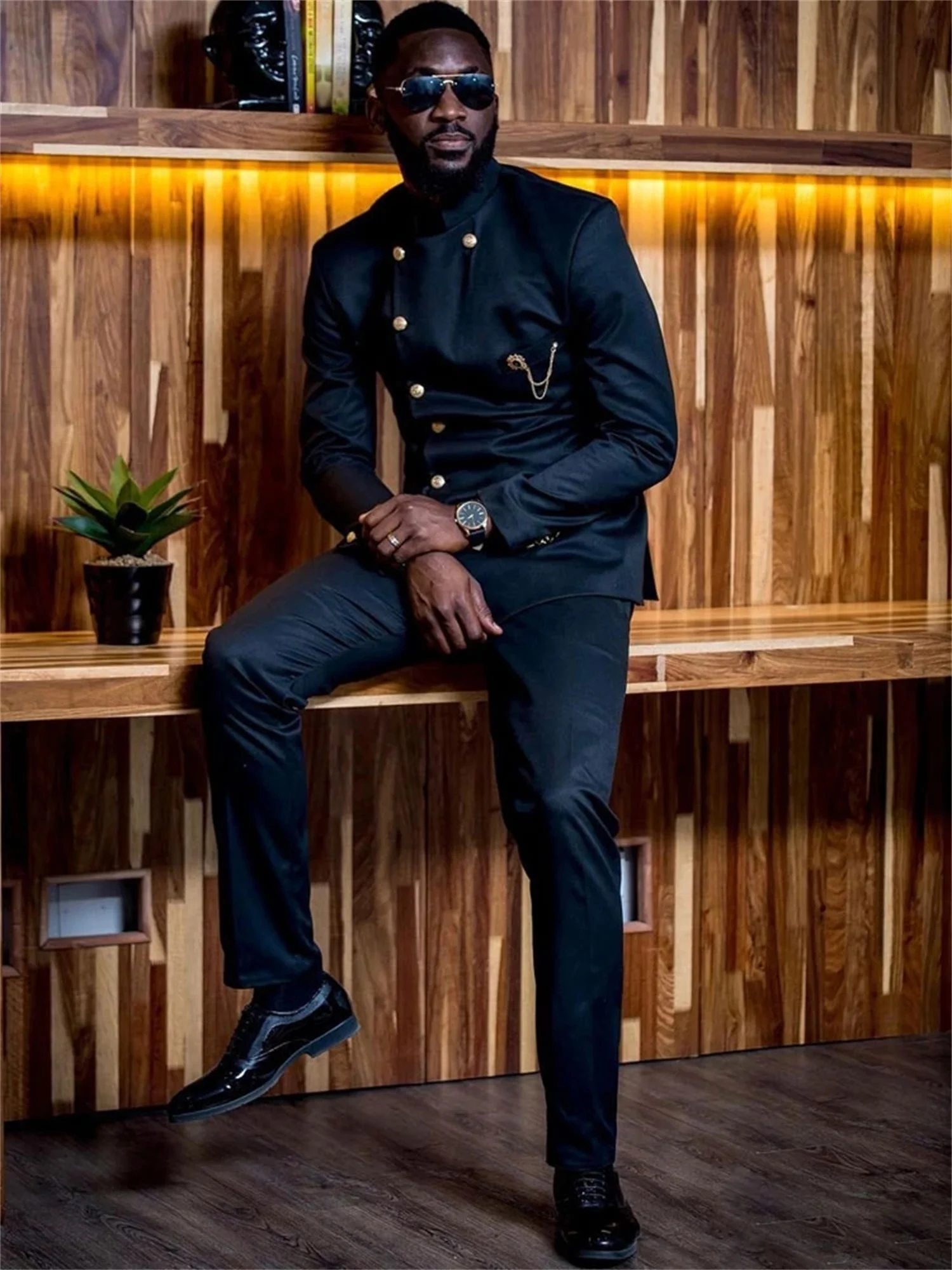 

Черный воротник-стойка по индивидуальному заказу, мужские костюмы с золотыми пуговицами, костюм Homme для выпускного, Terno Masculino, свадебные костюмы для жениха для мужчин, 2 шт. (пиджак)