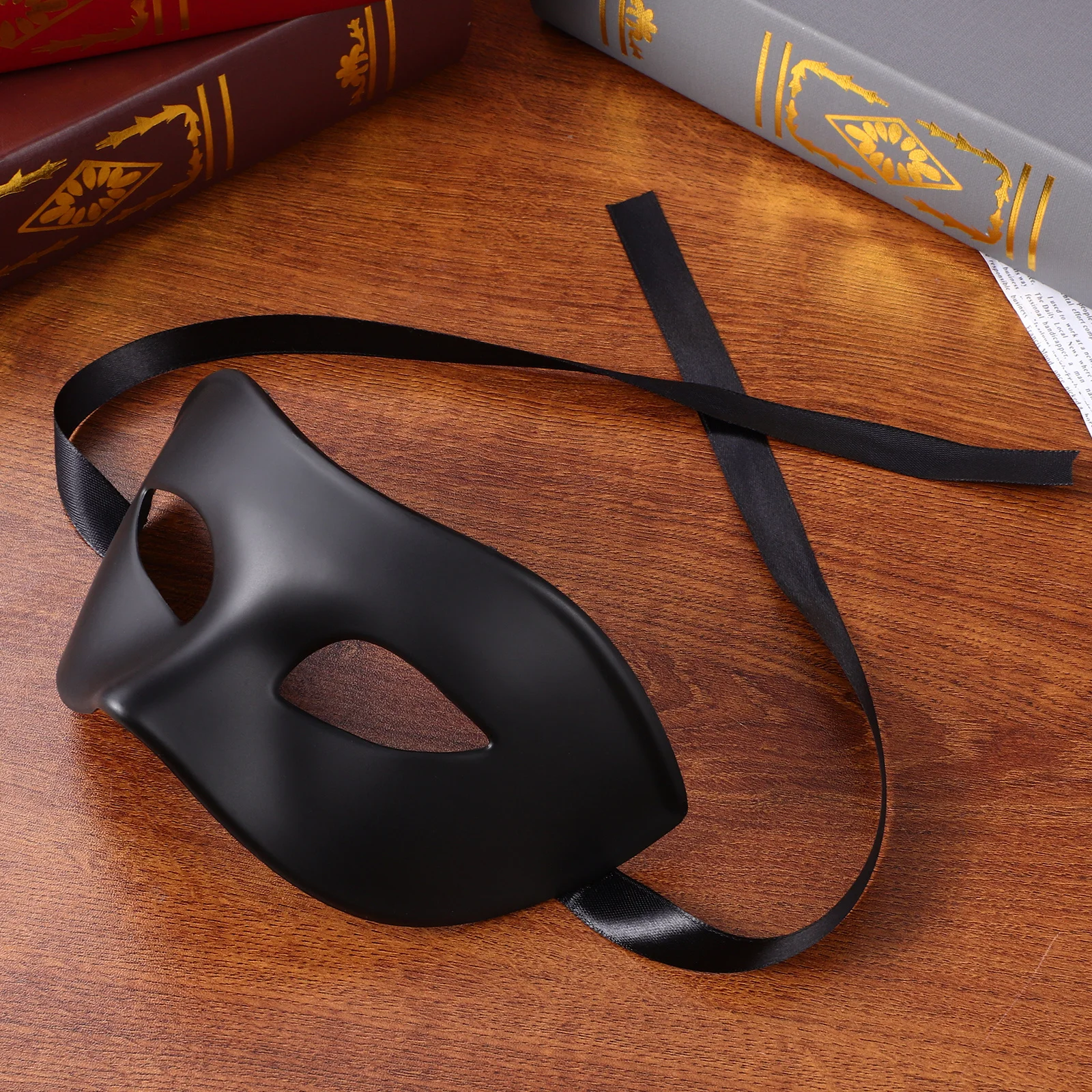 

Black Mask Plastic Halloween Masquerade Party Supplies Unique Decorative Masks for Adults Cosplay Props Lightweight Comfortable