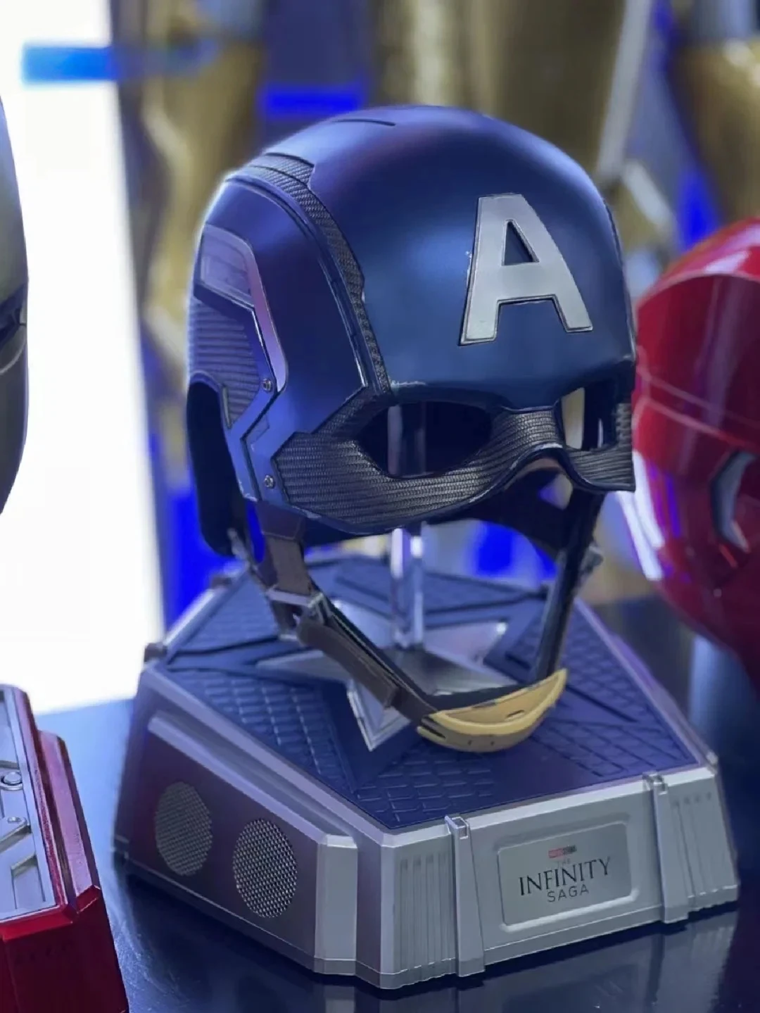 

New Captain America Helmet Face Mask 1:1 Mask Cosplay Marvel Avengers Toy Magnetic Bluetooth Speaker Peripheral Decoration