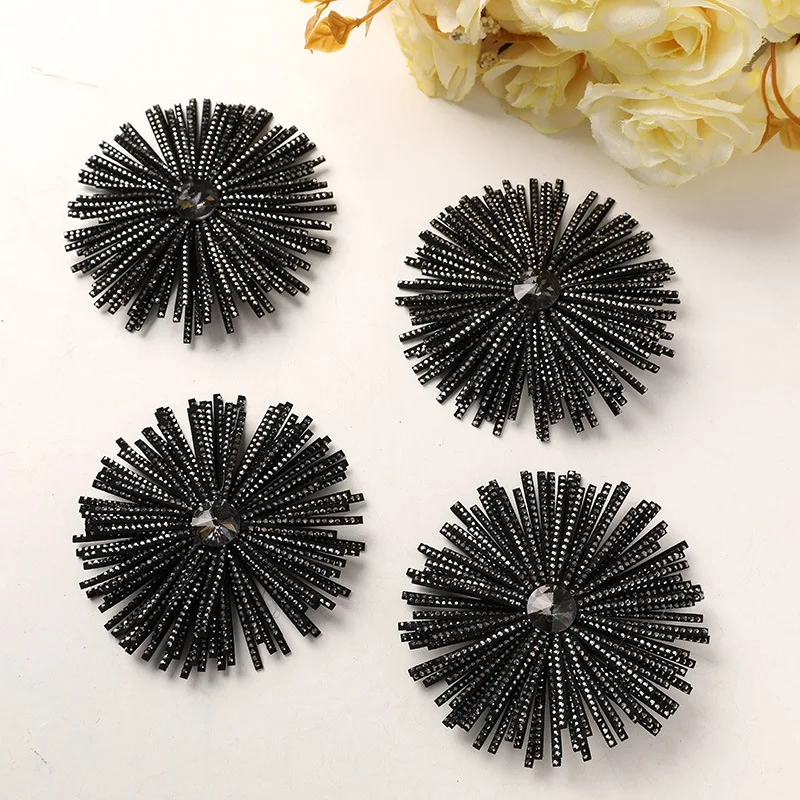 Modische Strass- und funkelnde Sternblumen-Accessoires