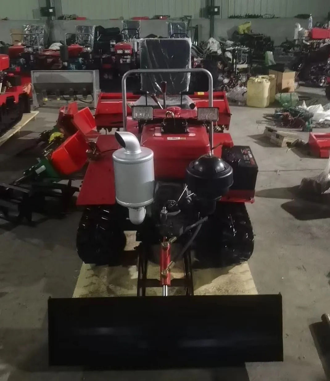 Chinese Mini Crawler Tractor Remote Control Mini Crawler Cultivator Agricultural Machinery Farm Cultivator