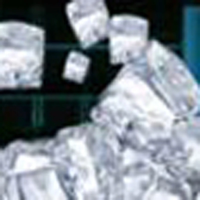 

Commercial Ice Maker Milk Tea Shop Small And Large Bar Automatic Cube Ice Making Machine