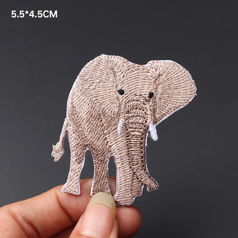 Cartoon elephant size: 5.5X4.5CMPatches Embroidery Applique Clothes Sewing Supplies Decorative Iron on Badges Patch