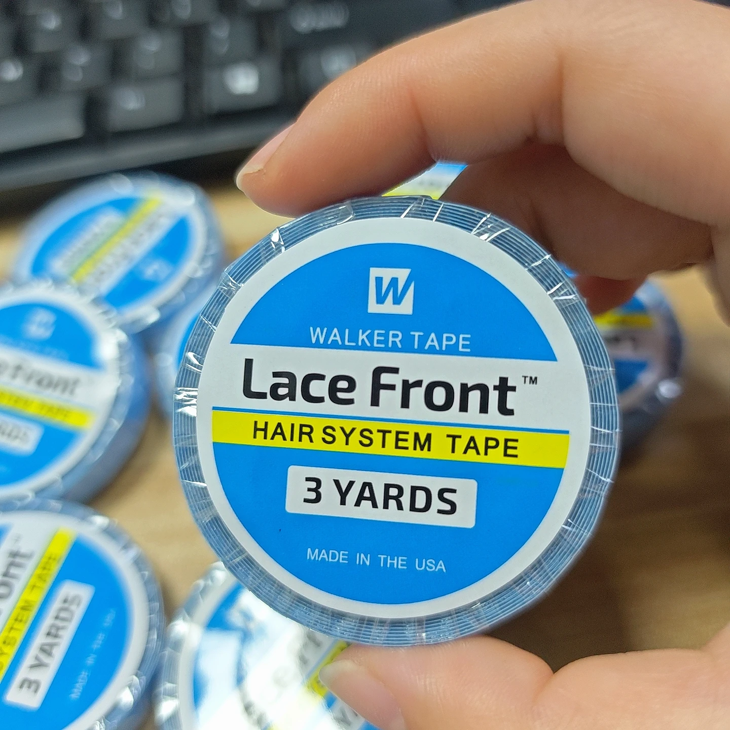 

VADES 10/20PC Lace Front Hair System Tape LONGTH 3YAREDS WIDTH 0.8CM lace wig double sided tape Invisible wig replacement tape