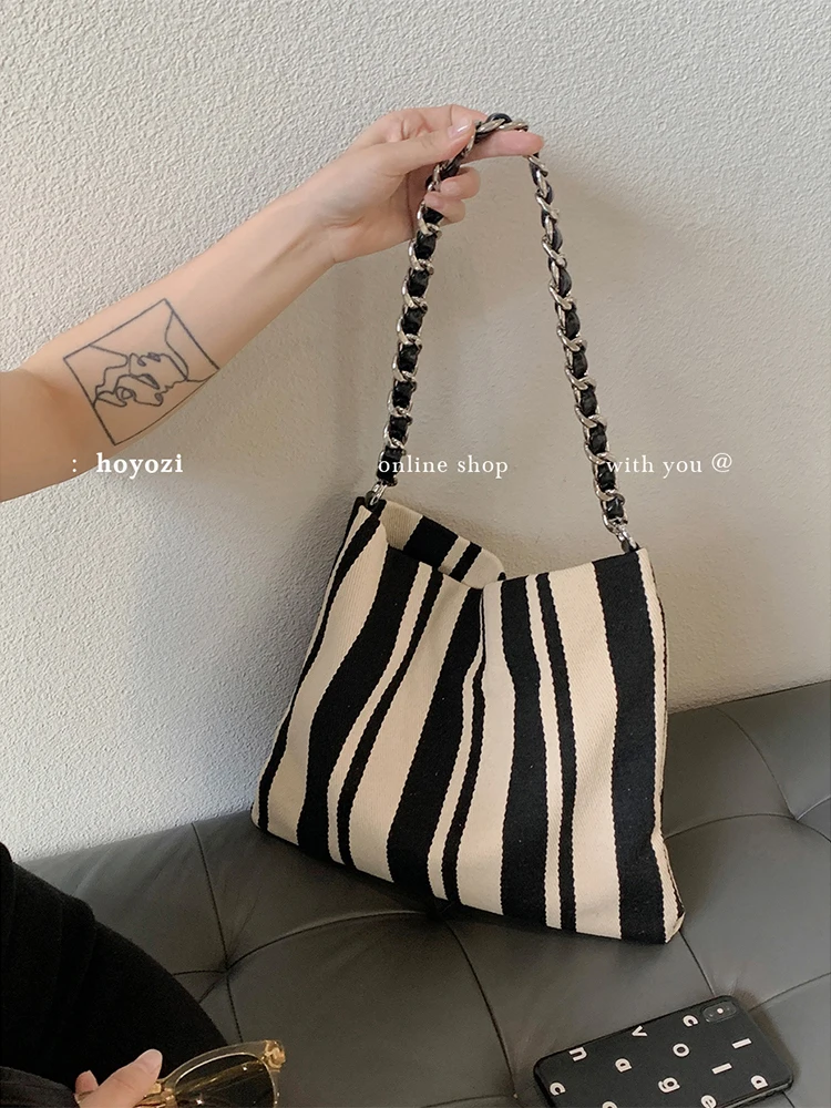 

Chain canvas striped bag women's 2025 new single shoulder lazy feeling