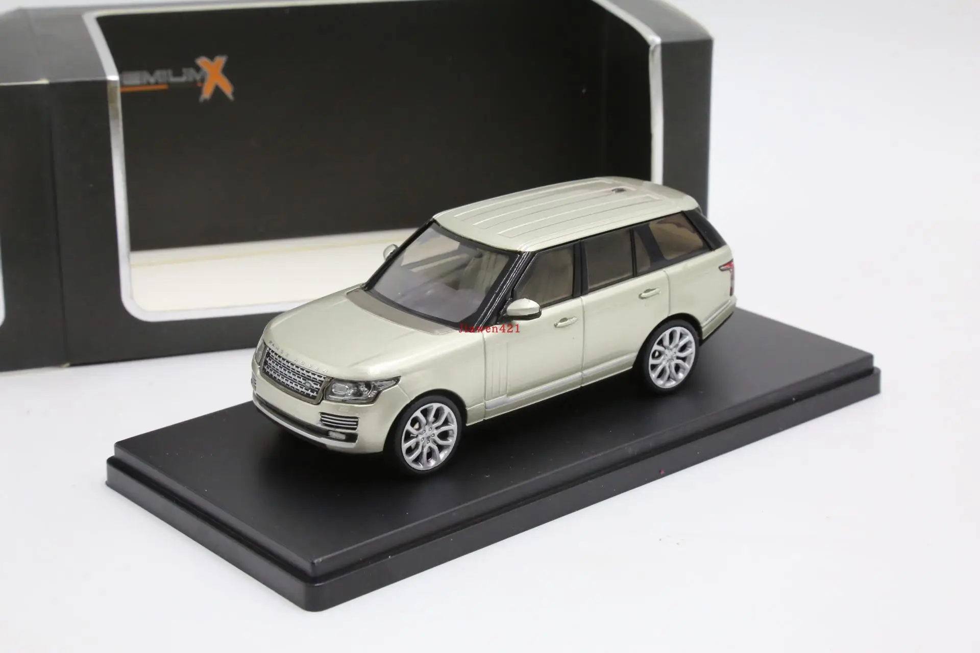 

Premium X 1:43 Land Rover Range Rover SUV High Simulation Alloy Car Model Collectible Toy Gift Souvenir Display Ornament