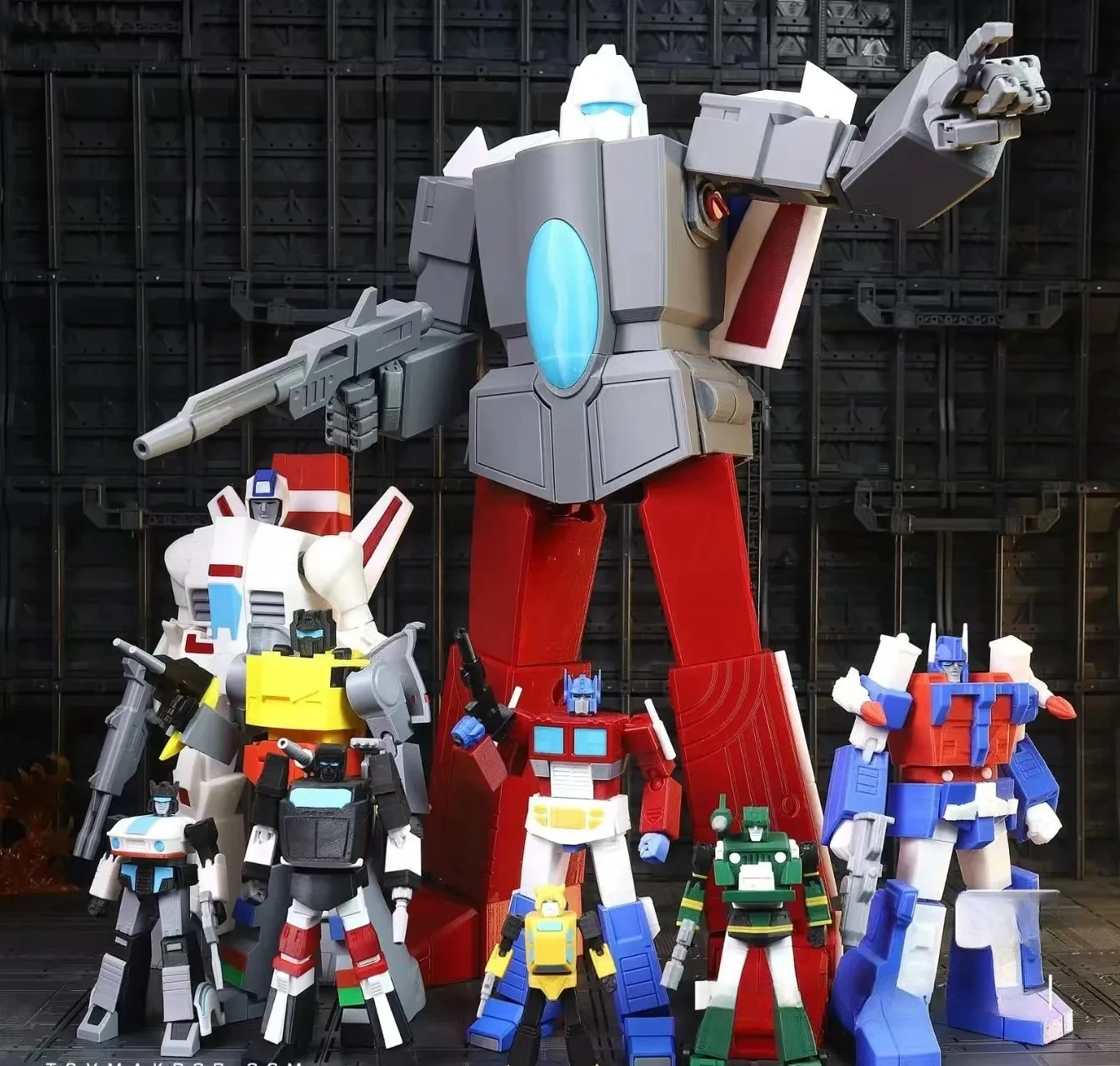 

Autobot G1 3D Print Animated Character Broadside Movable Model Collection Toy