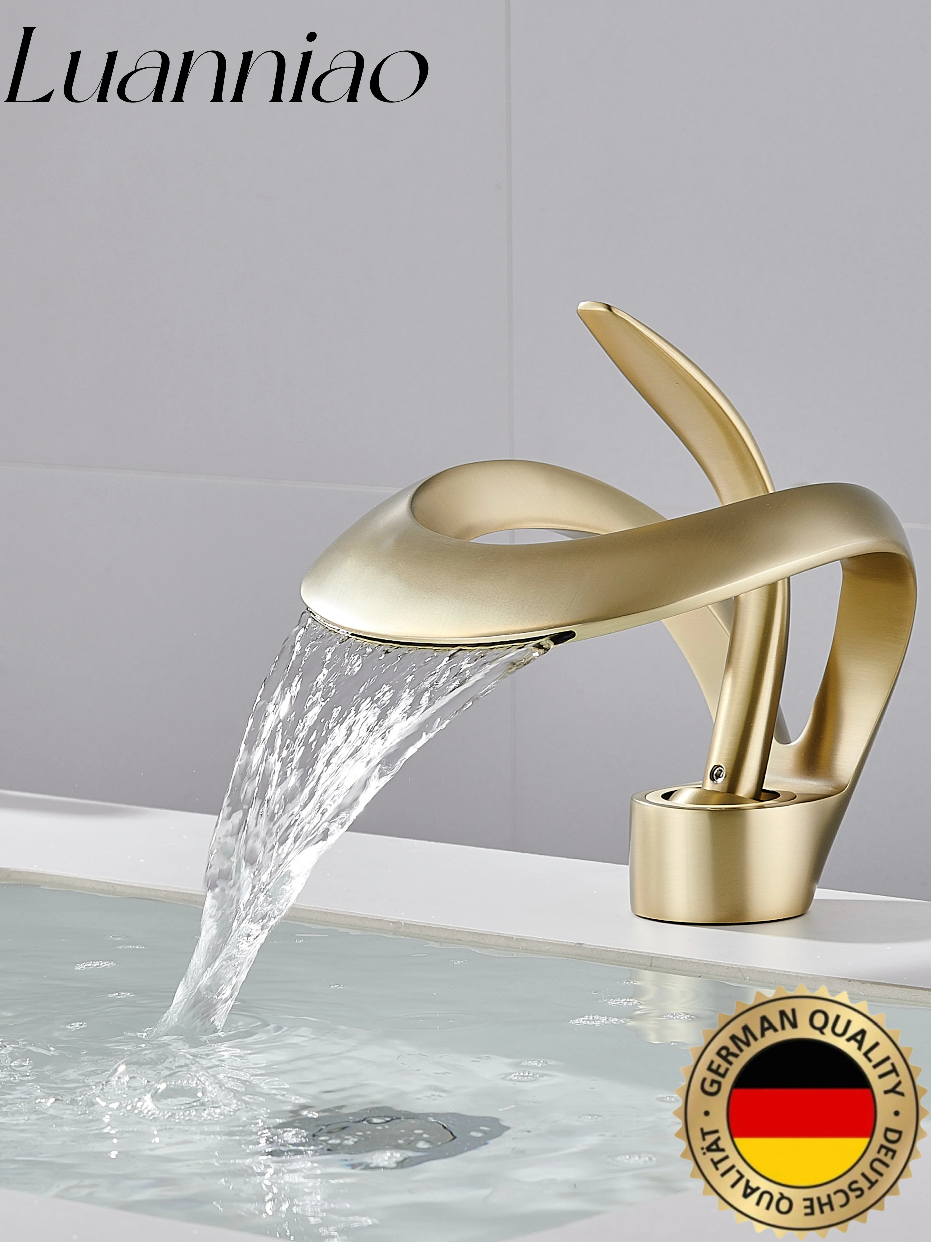 

Смеситель для раковины в ванной комнате, водопад, круглая, с одной ручкой, с одним отверстием, для умывальника, крепление на палубу, туалет, латунь, креативный полый корпус