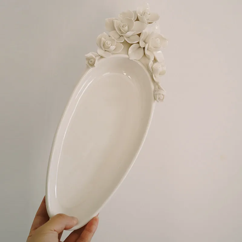 White Hand-squeezed Flower Plate, Advanced Creative Three-dimensional Flower Ceramic Oval Dish Exquisite Dish Dim Sum Plate