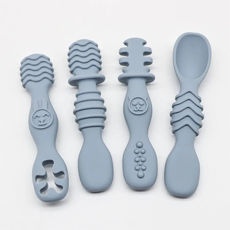 4 stuks siliconen babyvoedinglepel, trainingslepel voor baby's vanaf 6 maanden, gemakkelijk vast te houden servies, kerstcadeau