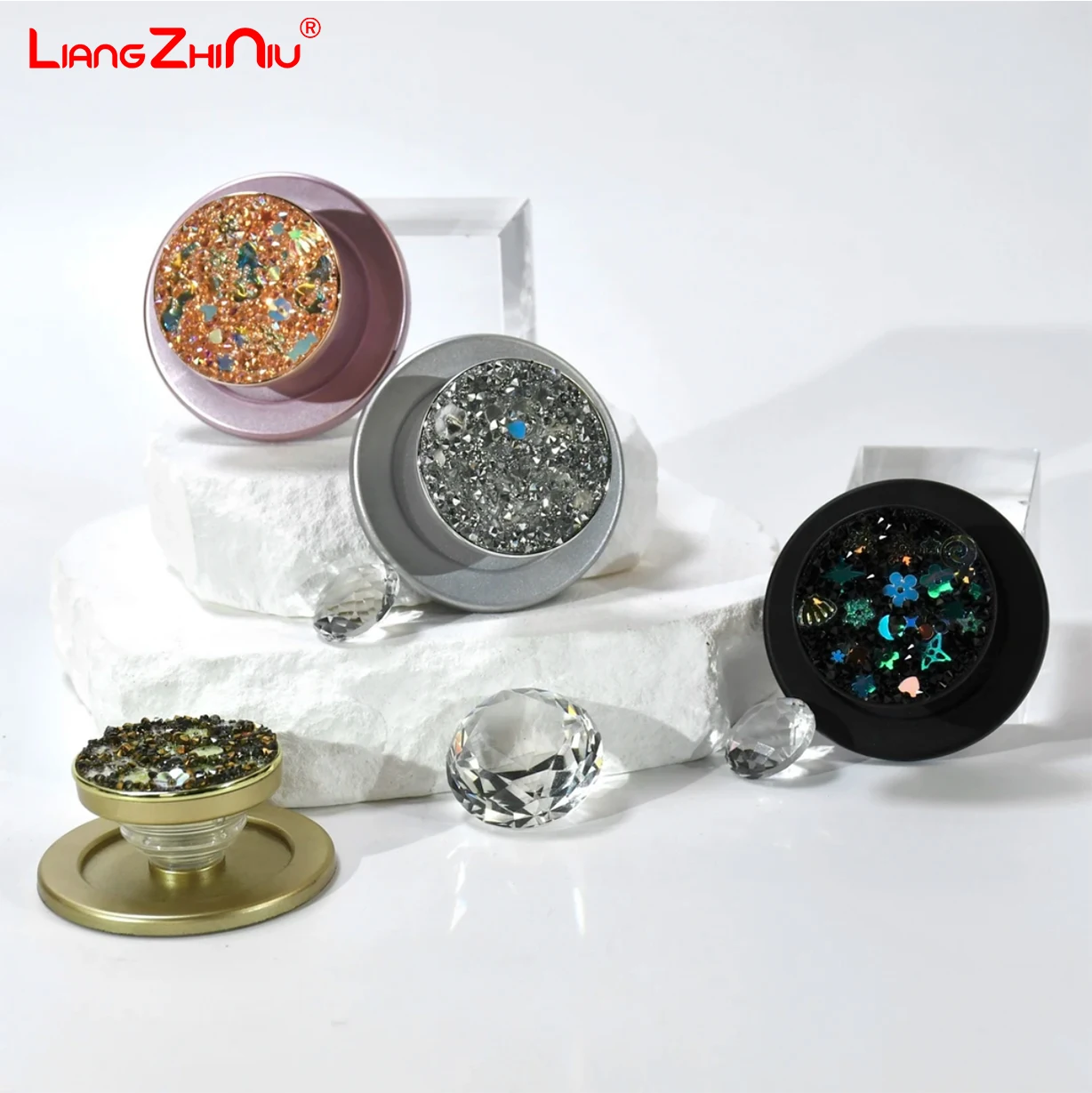 

Blingbling Rhinestone Glitter Magsafe Airbag Stand For Apple 16promax Iphone15 14 13 12 Portable Creative Full Diamond Stand