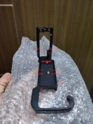 A7R5 stretchable Extended Adjustable Quick Release L Plate/Bracket hand Grip bracket for Sony A7RV camera tripod Arca Swiss