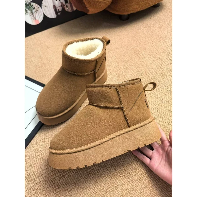 

Woman Faux Suede Slip-On Ankle Botas Padded Shoes Thick Plush Platform Snow Boots Women Winter Keep Warm Fur Cotton Shoes