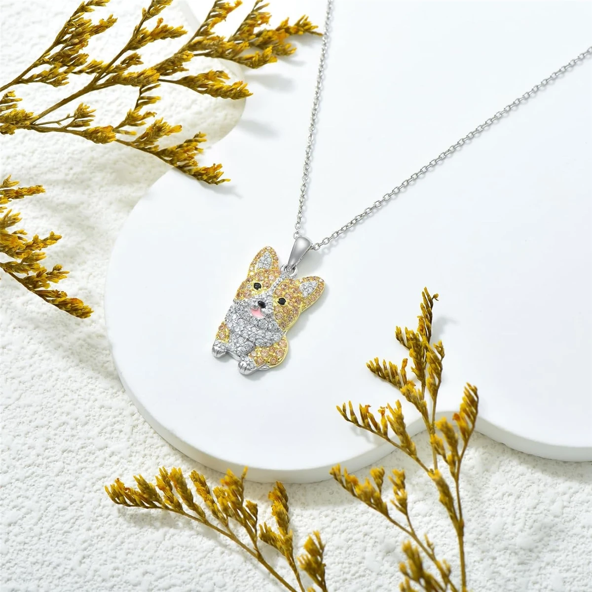 Creative Cute Sparkling Corgi Pendant Necklace for Women Exquisite Pet Puppy Jewelry Accessories Holiday Gifts for Dog Lovers