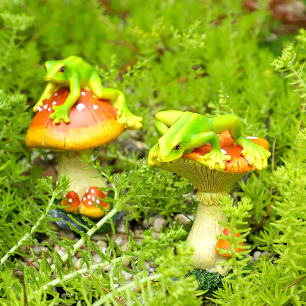 

Creative Resin Mushroom Frog Sculpture Ornaments Outdoor Micro Landscapes Potted Plant Courtyards Lawn Statue Crafts Decorative