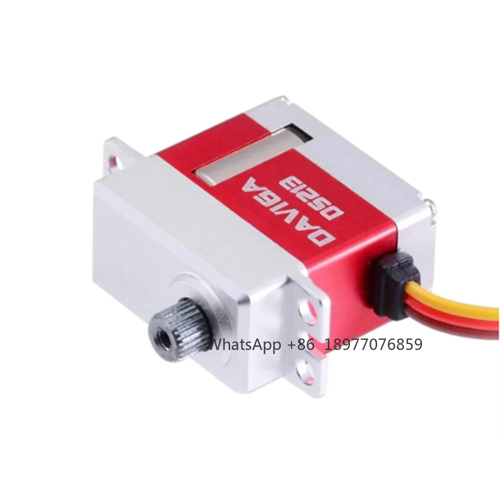 

DS213-DAVIGA 4.8-6.0V 3kg 2BB Ball Bearing Metal Gear Servo Compatible With Futaba Hitec For UAV Truck Boat Car Helicopter