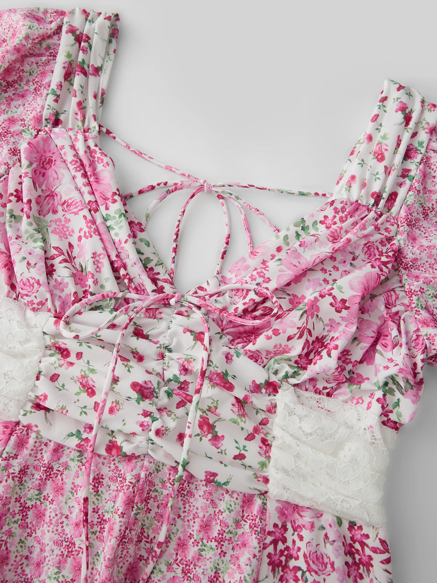 Damska sukienka mini w kwiaty Stylowa sukienka z krótkim rękawem i dekoltem w kształcie litery A