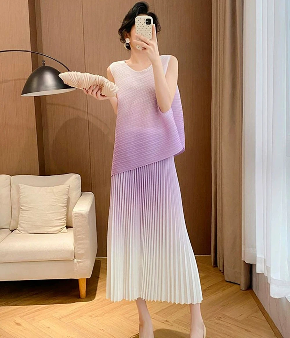 

2025 Spring New Gradient Purple Sleeveless Pleated Top High Waist Slim Loose Skirt Set-GZXX154