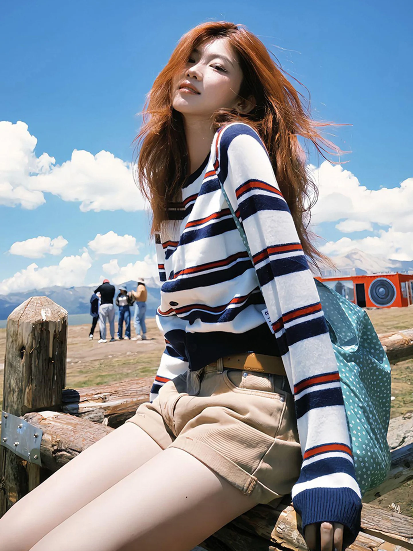 

Faionable Striped Color Blo Camere Knitwear Long Sve Women's Top Ele Commute Sle Soft Striped Design Autumn 2025