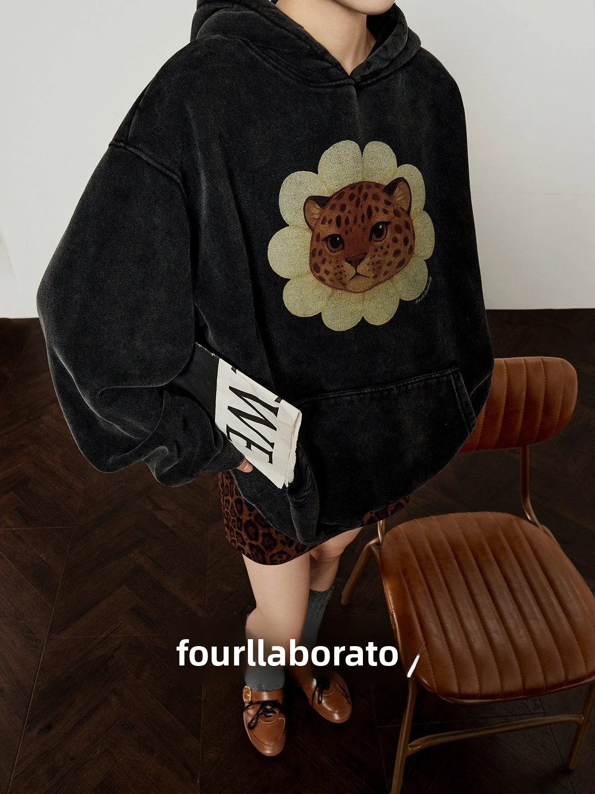 

Женская толстовка с капюшоном на флисовой подкладке с принтом под леопард, весна 2026, новинка, удобная, свободного кроя, с длинными рукавами