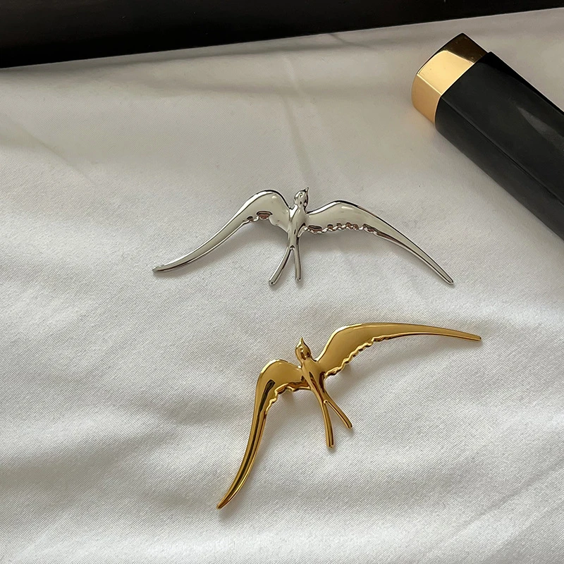 ✰✪Vintage Bird Swallow Stainless Steel Brooch For Women Cute Animal Brooches Pin Lapel Badge Party Jewelry Gift