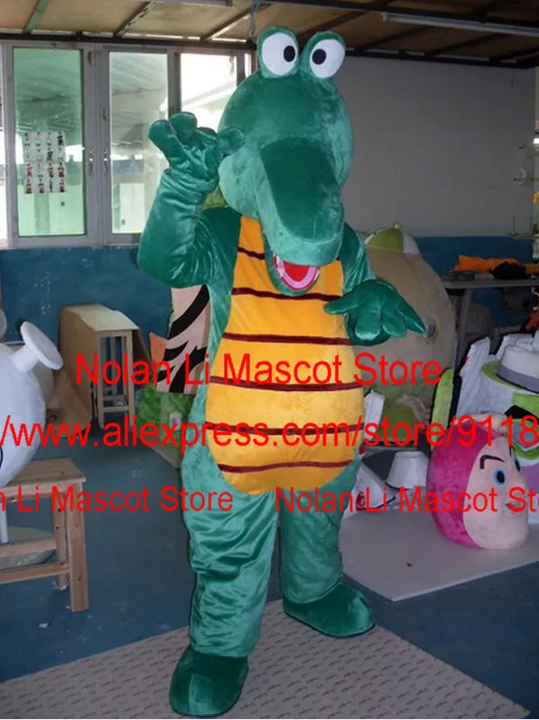 Make EVA Material Helmet Dark Green Crocodile Mascot Costumes Cartoon Apparel Birthday Party Masquerade 910