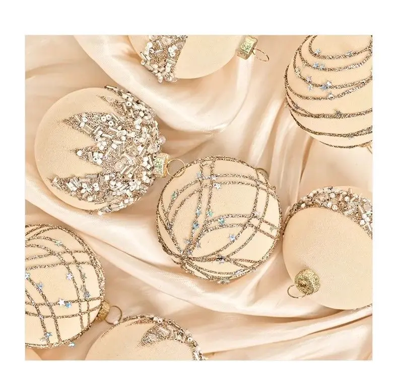 Nuovo ornamento di palla di Natale floccato Palline di Natale in plastica Albero di Natale Ciondolo appeso Regalo di Capodanno Decorazioni natalizie da 6 cm