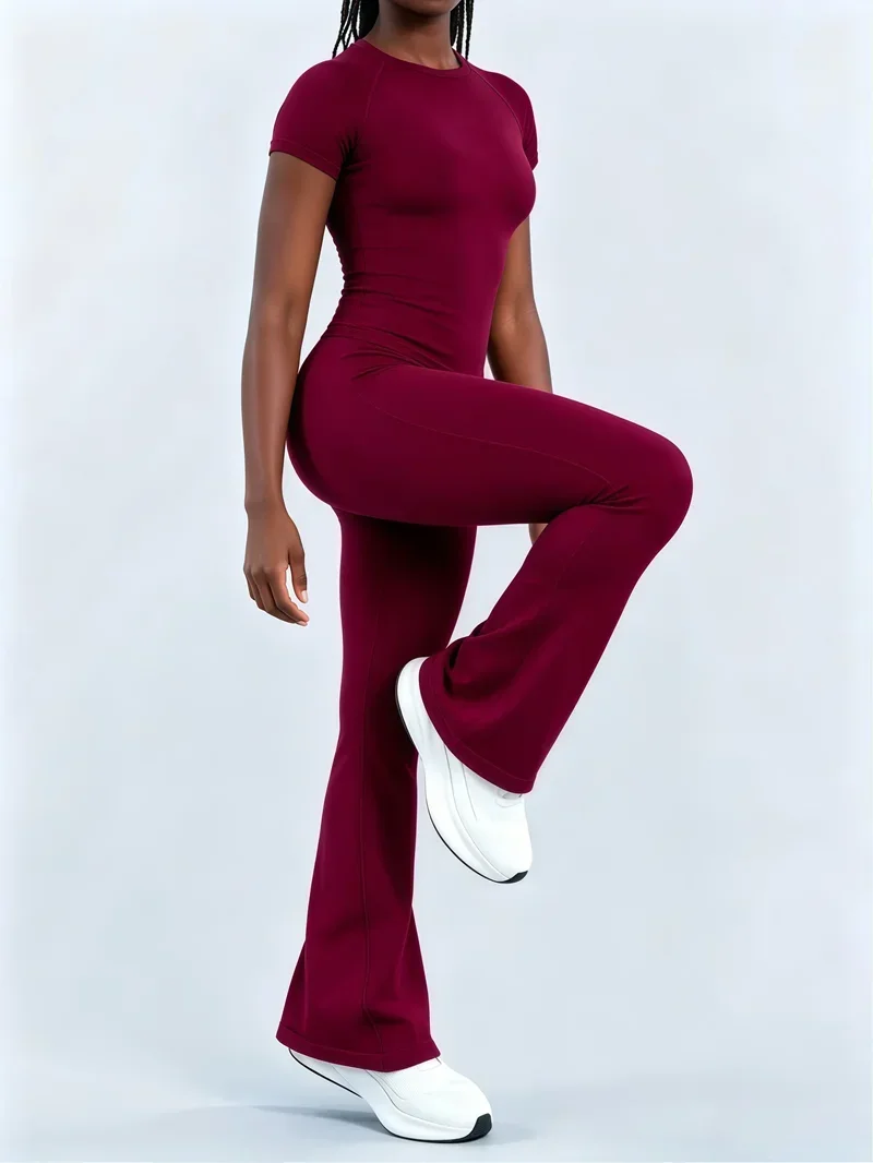 2-teiliges Gym-Flare-Leggings-Set für Damen: Sportliches Kurzarm-Oberteil, Nahtloses Yoga-T-Shirt, Fitness-Schlaghose, Yoga-Trainingsanzug – Detail 6