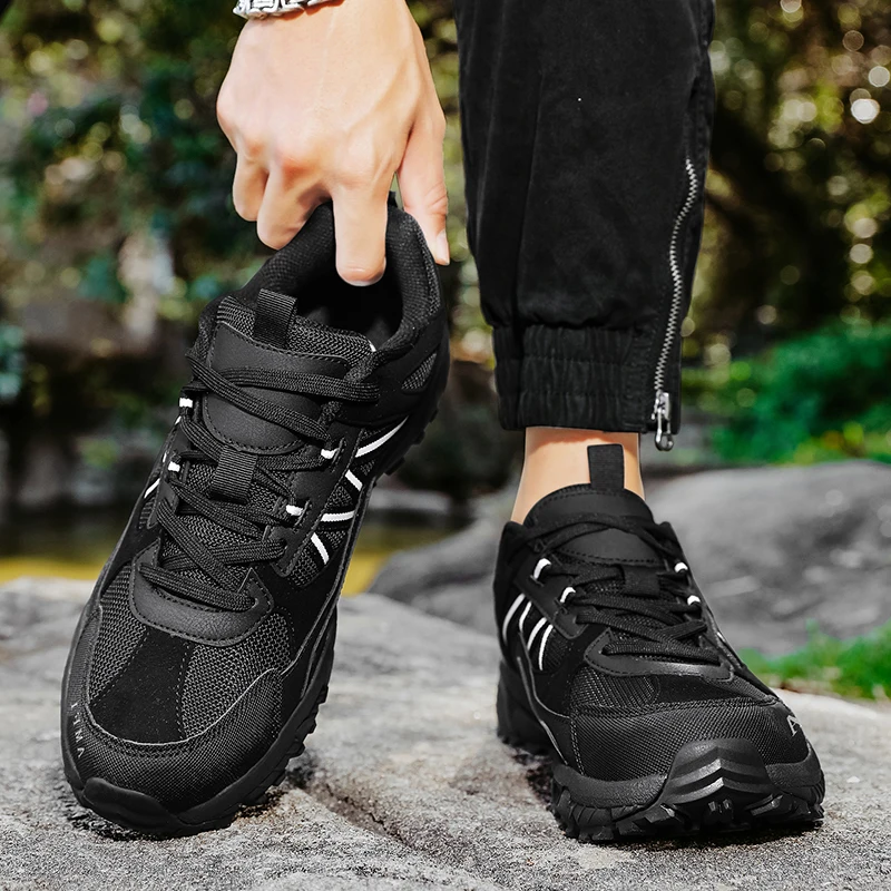 Male Sneakers Men's Casual Shoes Outdoor Flexible Breathable Walking Round Toe Shoe 2023 Trendy All-match Fashion Comfortable