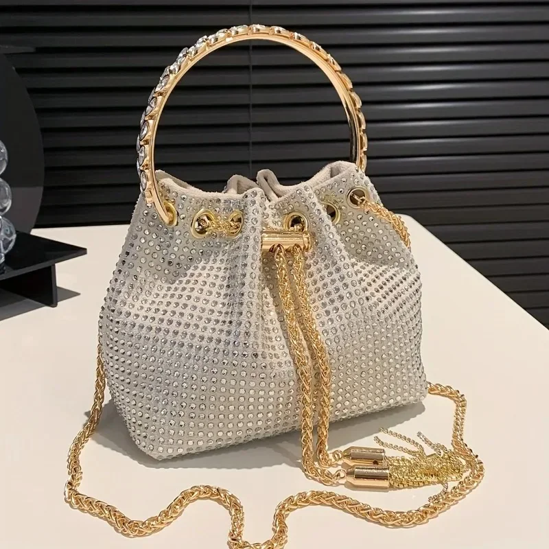 Luxury Diamonds Tassel Evening Clutch Bag Women Designer Chain Metal Ring Handle Shiny Crystal Bucket Purse Bridal Wedding Party