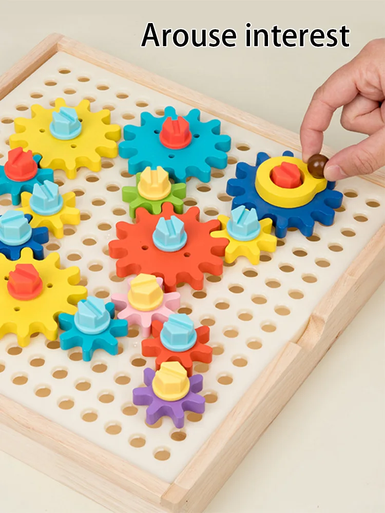 Giocattolo puzzle per assemblaggio di chiodi a fungo con riconoscimento dei colori per l'educazione precoce in legno per bambini